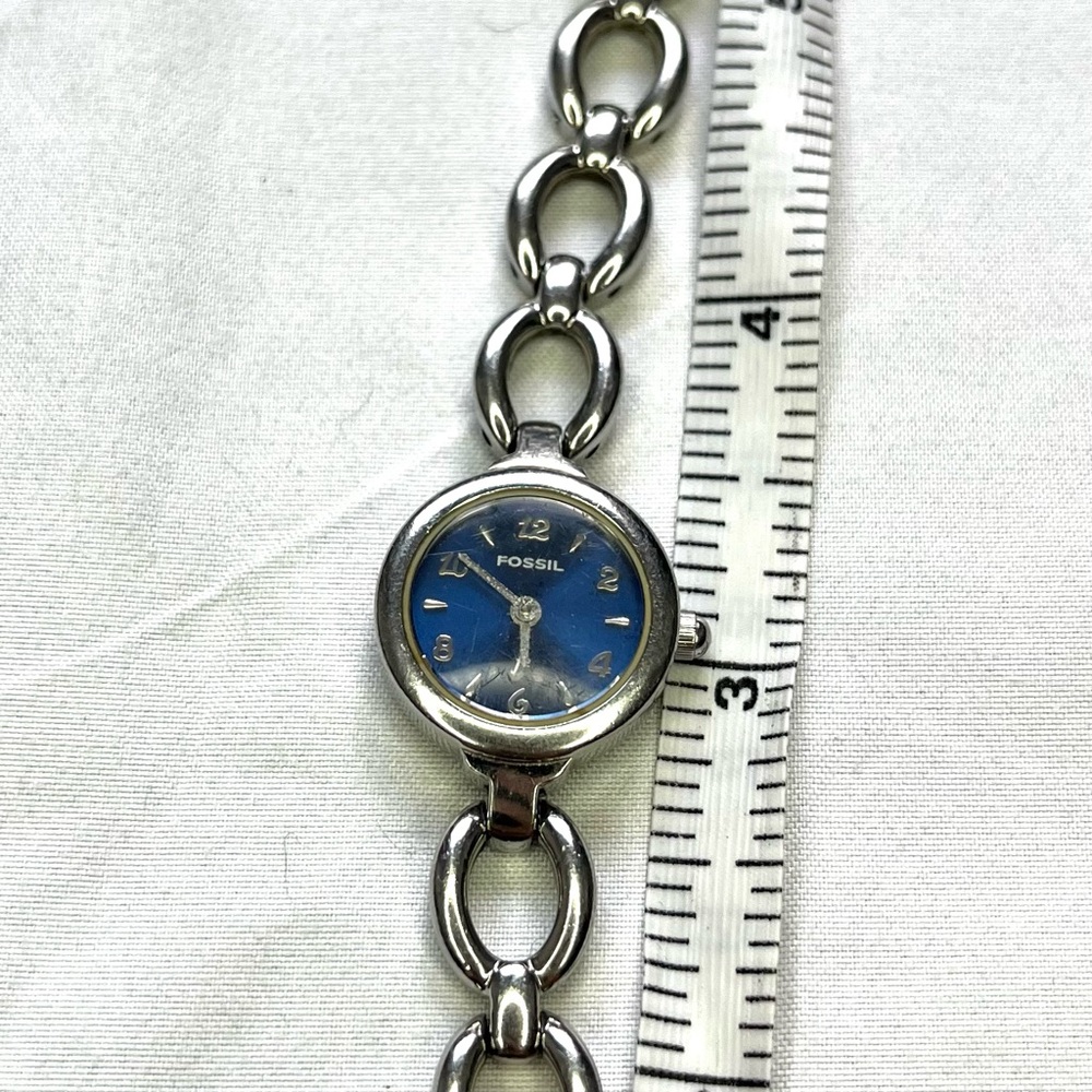 Fossil Women's Watch with Blue Dial and Silver Band
